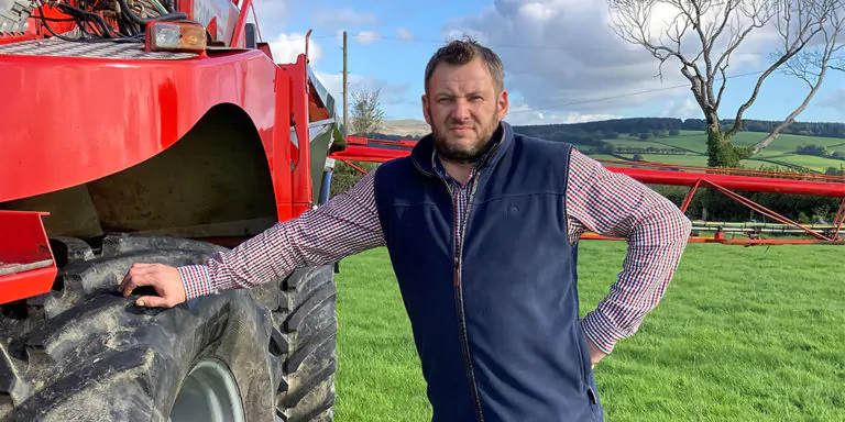Phil Yeo Grassland liquid Fertiliser Application | Omex Agriculture